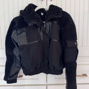 ALO Yoga Dark Mixed material Sherpa Jacket